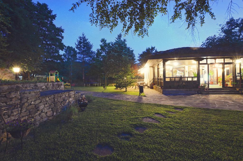Family Hotel Fenerite Gabrovo Luaran gambar