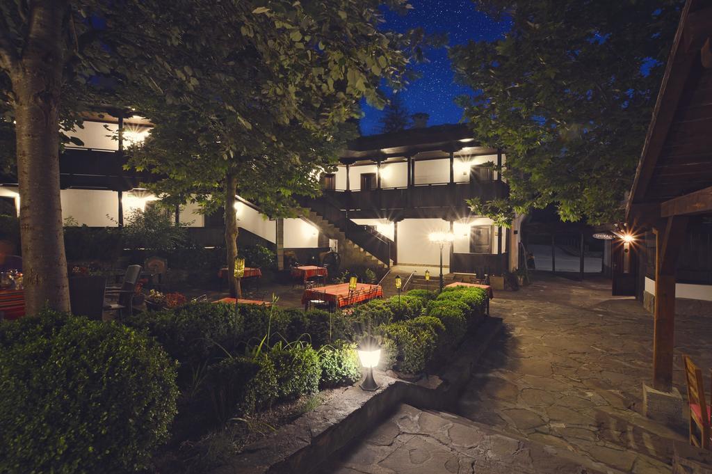 Family Hotel Fenerite Gabrovo Luaran gambar