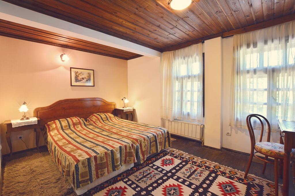 Family Hotel Fenerite Gabrovo Luaran gambar