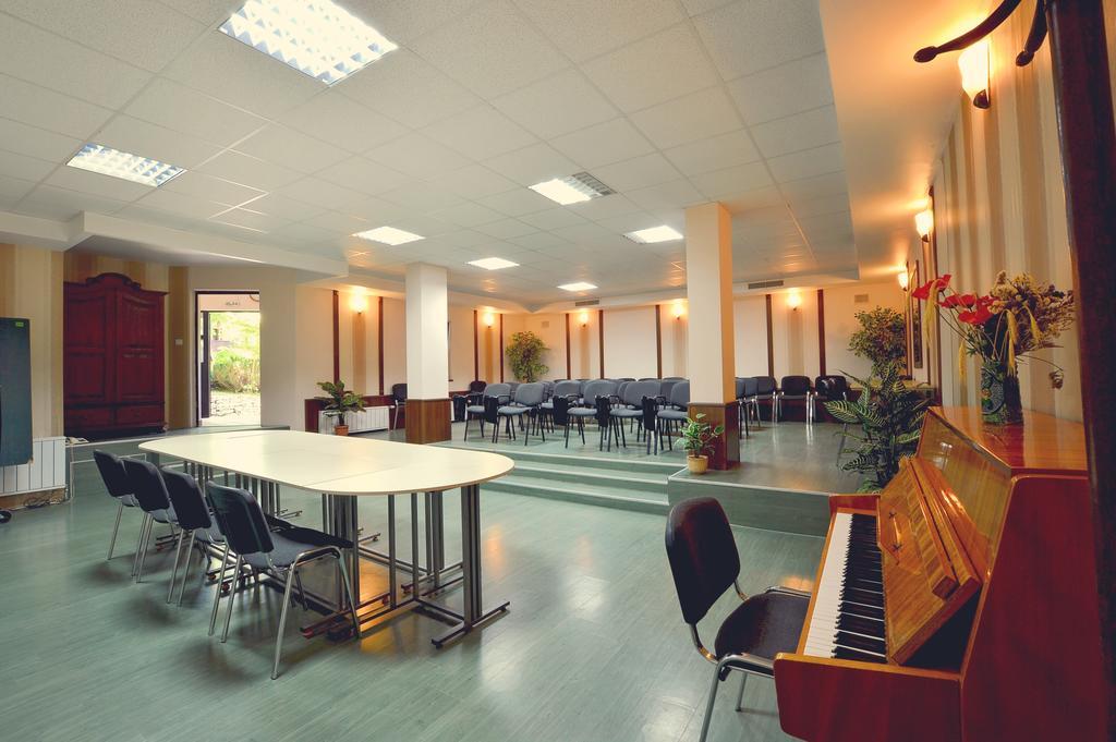 Family Hotel Fenerite Gabrovo Luaran gambar