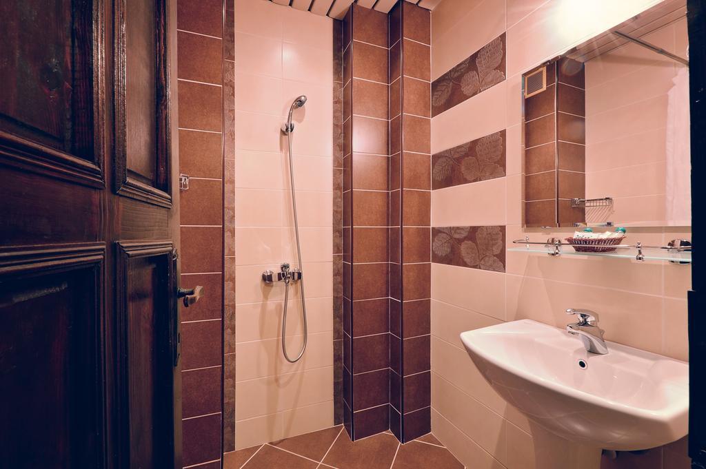 Family Hotel Fenerite Gabrovo Luaran gambar