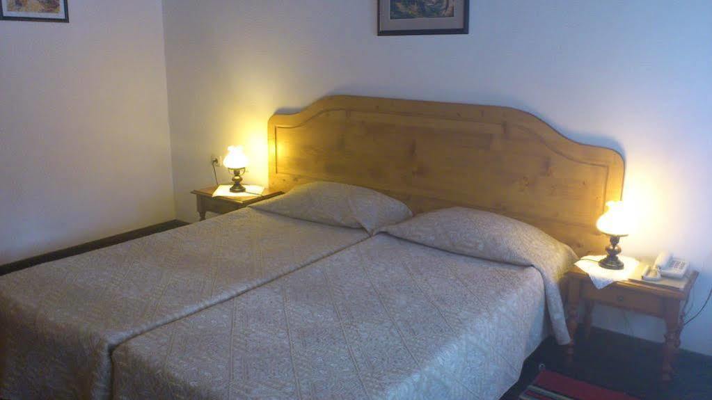 Family Hotel Fenerite Gabrovo Luaran gambar