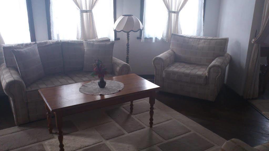 Family Hotel Fenerite Gabrovo Luaran gambar