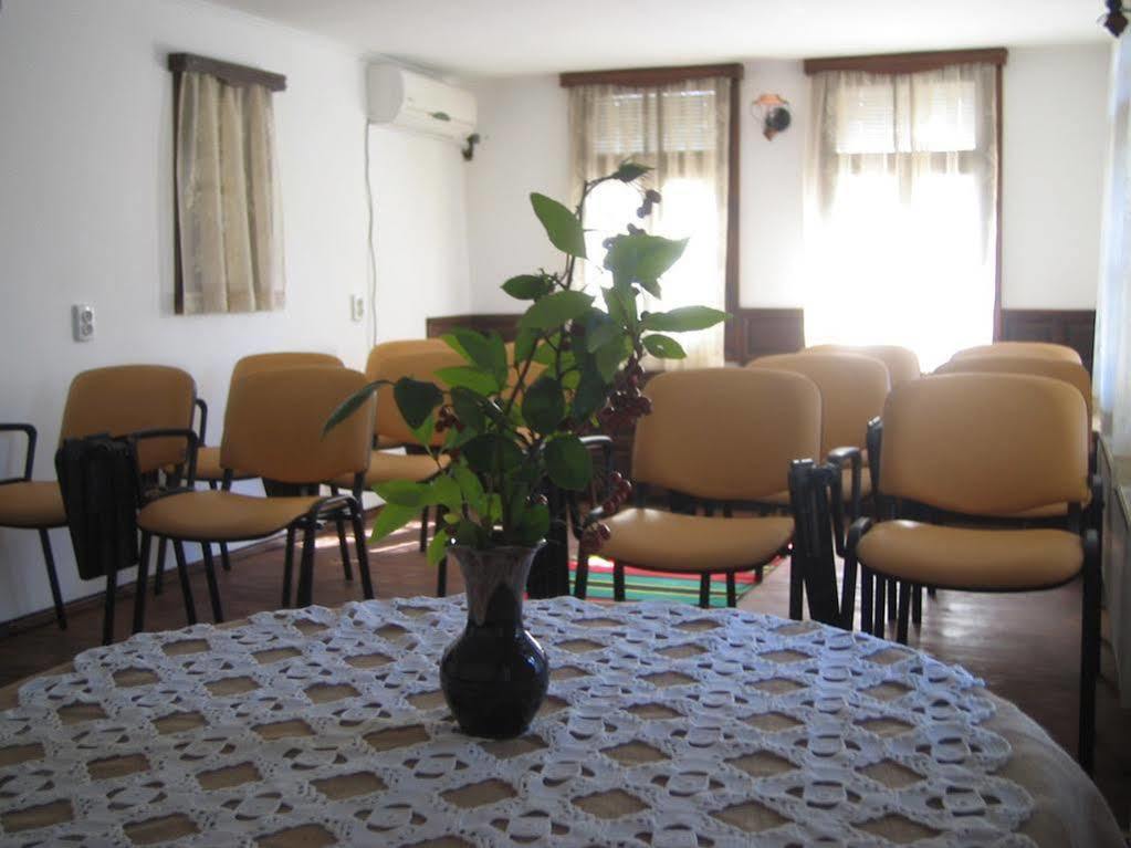 Family Hotel Fenerite Gabrovo Luaran gambar